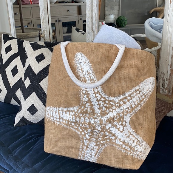 Starfish Woven Beach Bag - Picture 4 of 16